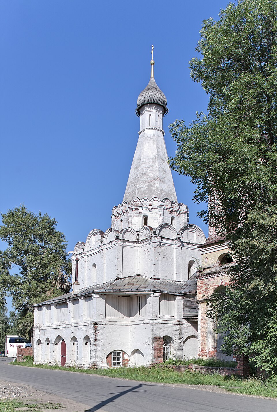 Церковь Петра Митрополита