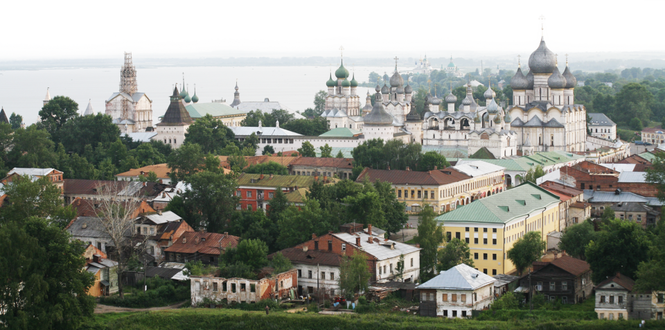 Ростов Великий: кремль, звонницы и тихие берега Неро