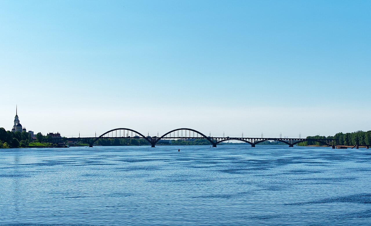 Волжский мост в Рыбинске