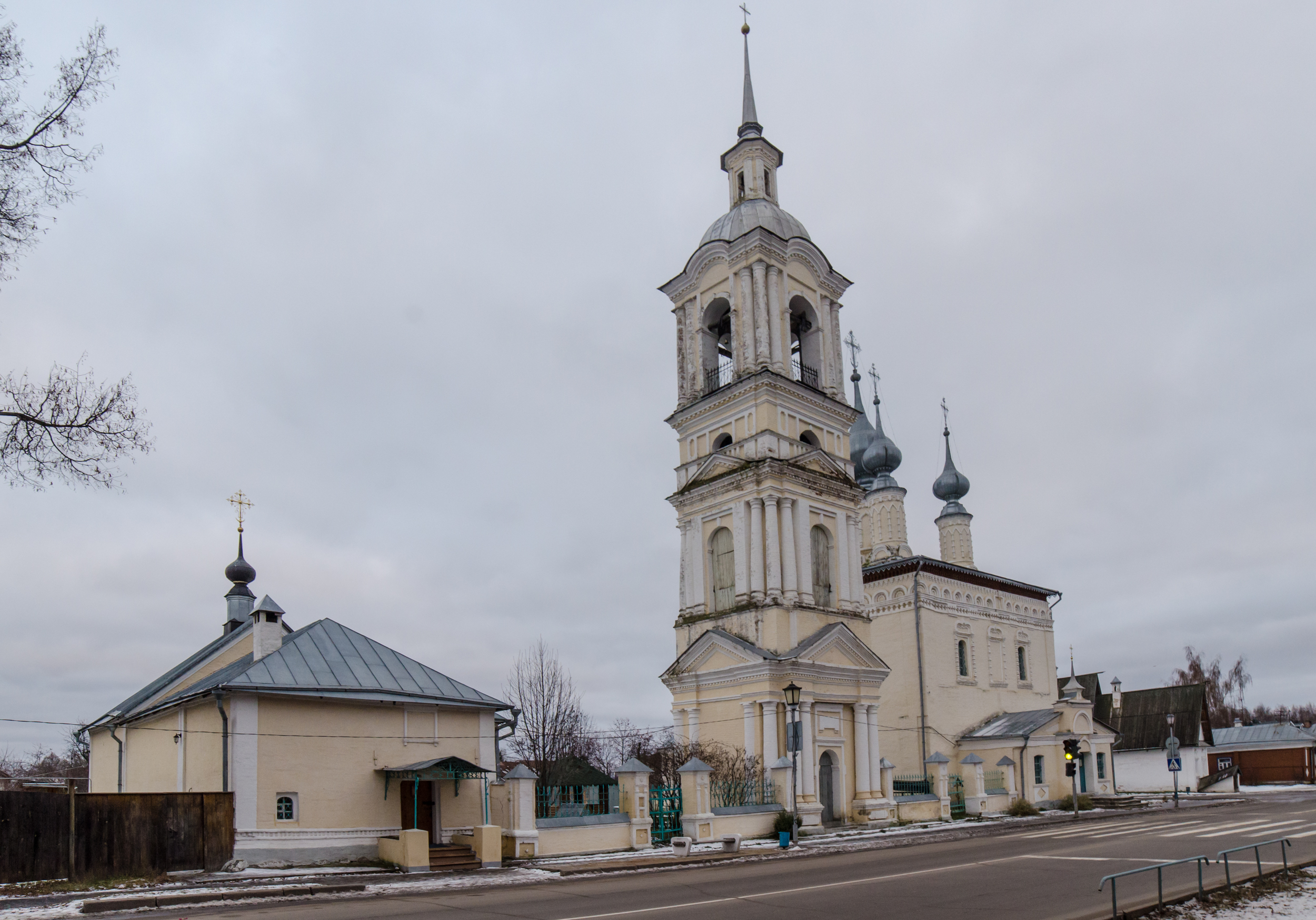 Смоленская и Симеоновская церкви